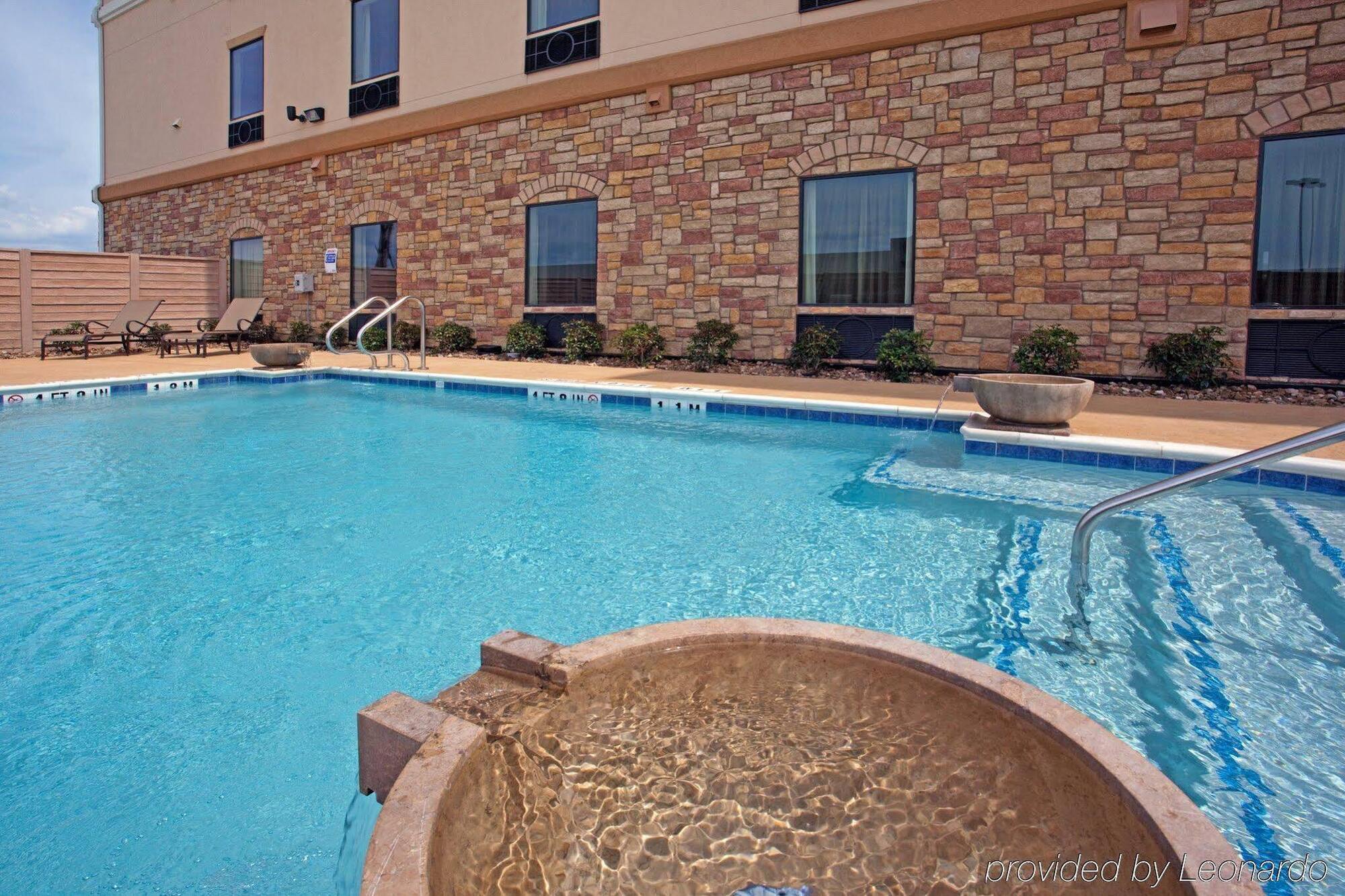 Holiday Inn Express Hotel & Suites Port Arthur, An Ihg Hotel Esterno foto